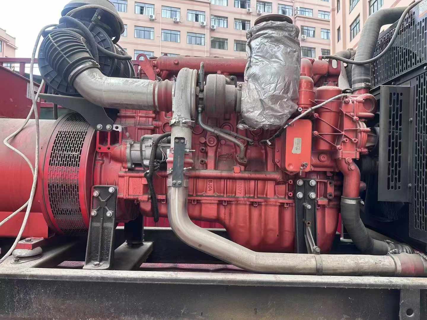 罗城如何选择适合 600kW 柴油发电机组的过载保护器？